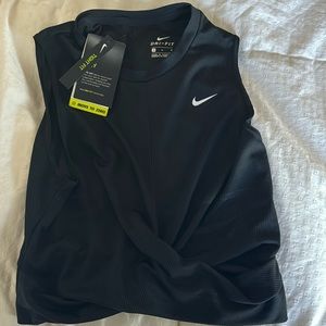 nike dry fit crop top
